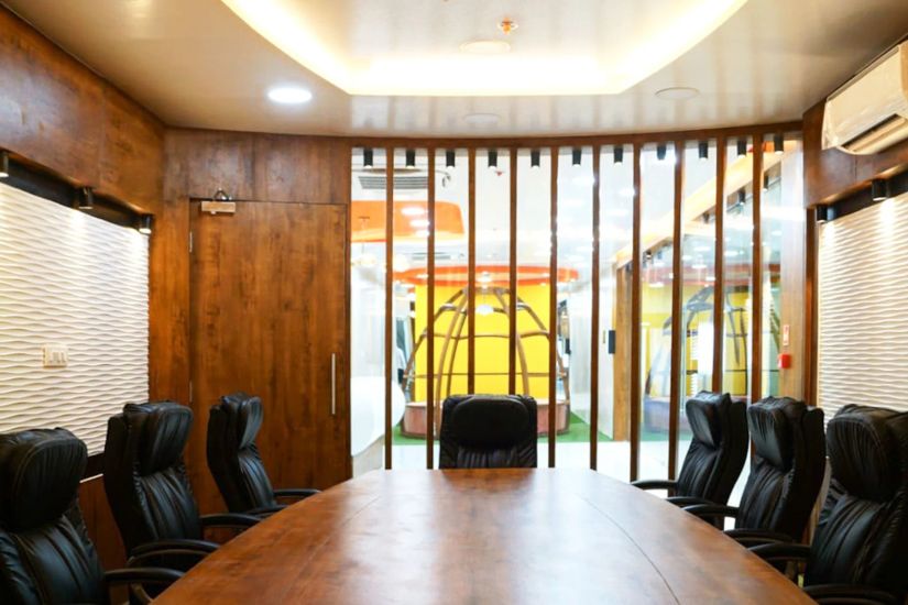 EFC Offices Parinee Crescenzo